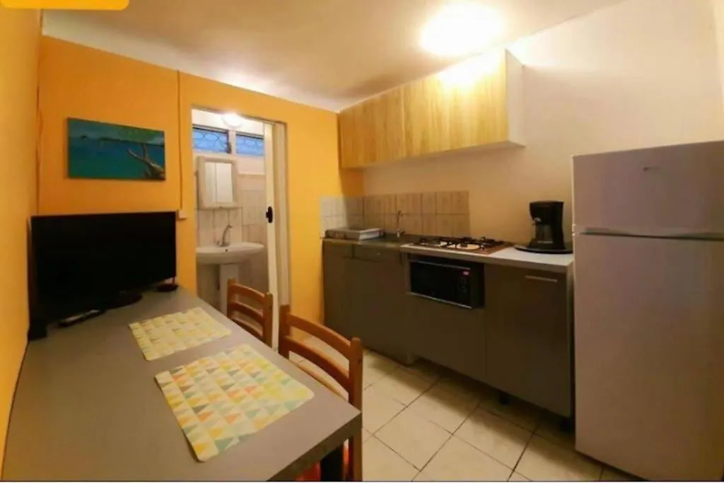 Studio Confortable Hibiscus Apartment Le Lamentin