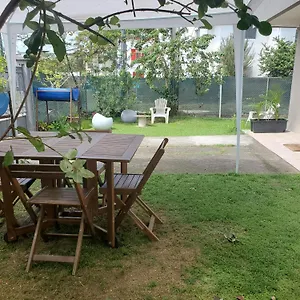 Appartement En Rez-de Jardin Clos A 4km De L'aeroport Et Proche De Toutes Les Commodites, Le Lamentin